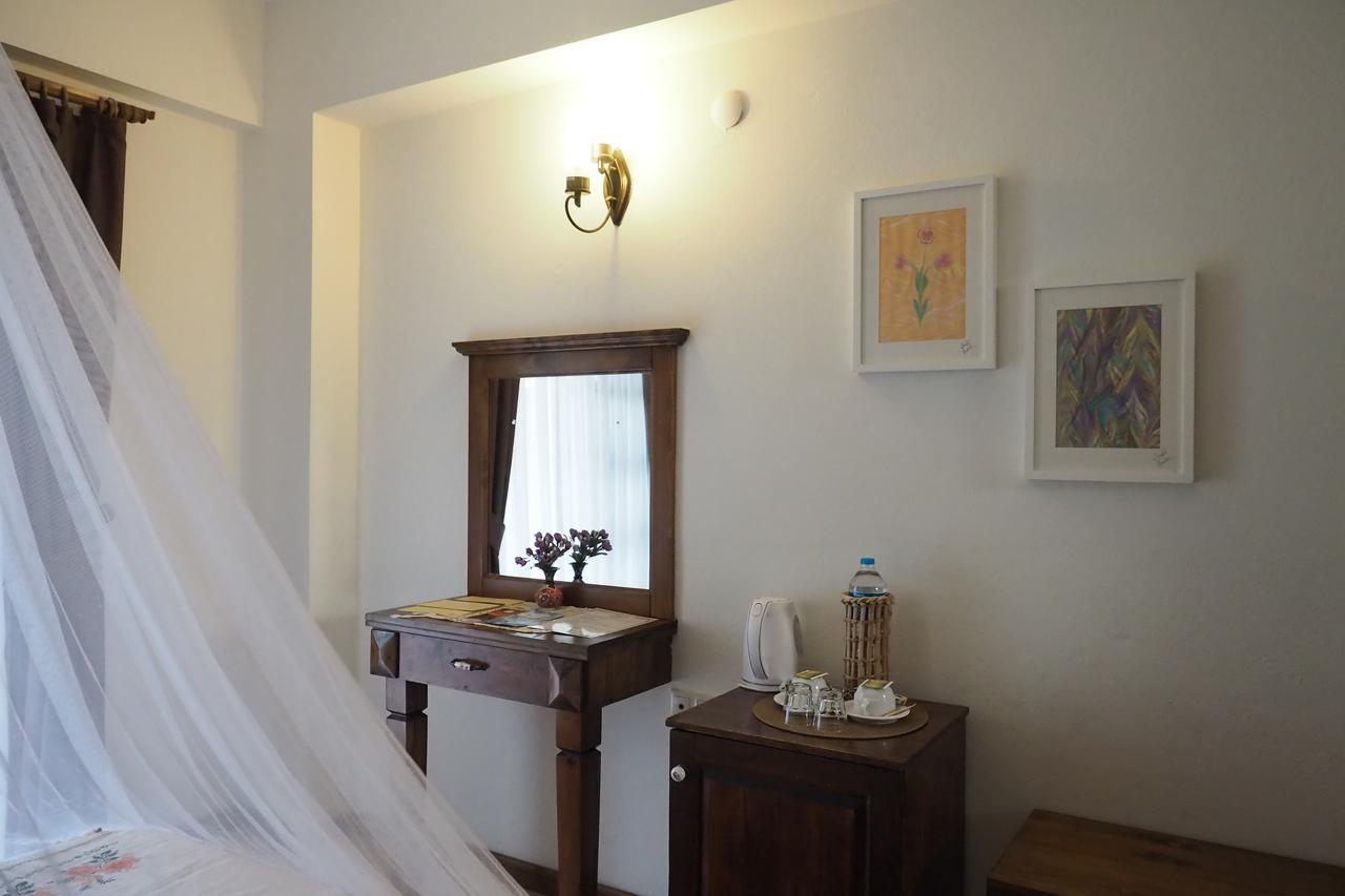 סייד Loca Hotel מראה חיצוני תמונה